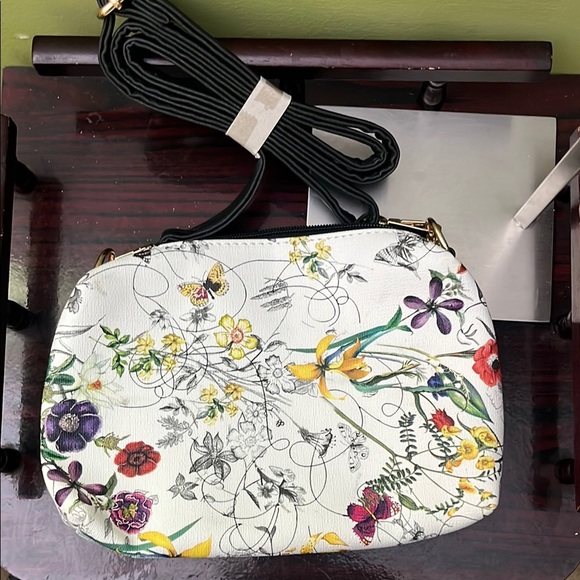 🆕 XOXO Floral Women's Wristlet & Purse Set - Picture 9 of 16